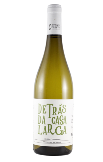 Detrás da casa larga blanco